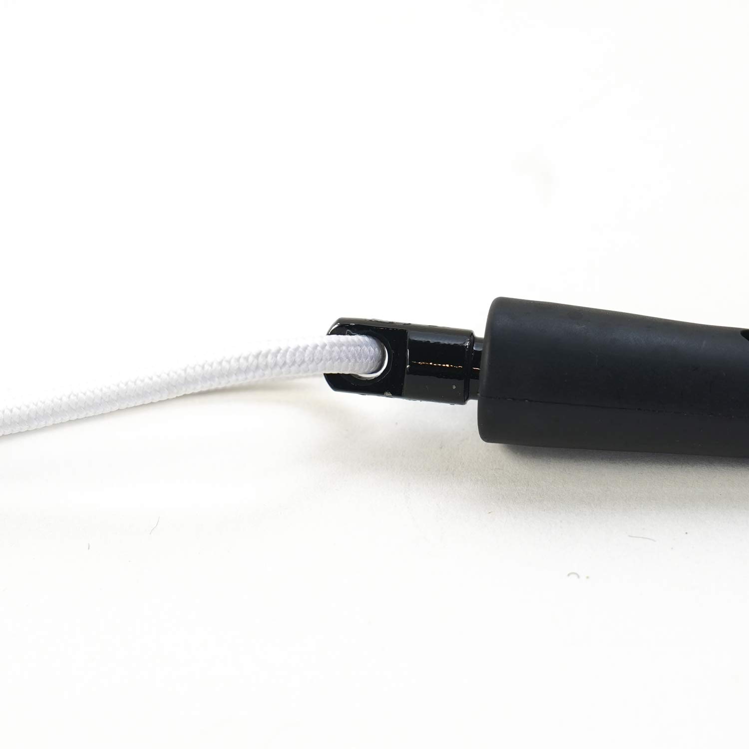 Leash-NMD-White-broche